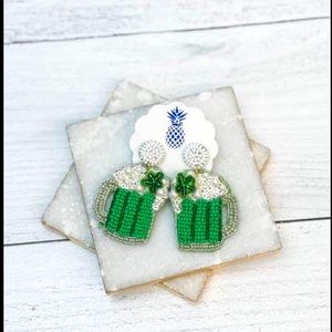 St. Patrick’s day ☘️ green beer 🍺 earrings